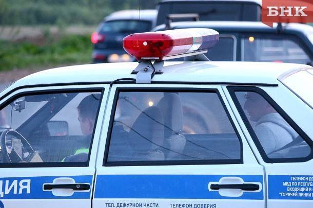 Два водителя без прав в Коми попали в больницу после аварий