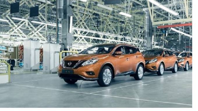 Автозавод Nissan возобновляет производство автомобилей после 1,5 месяцев простоя