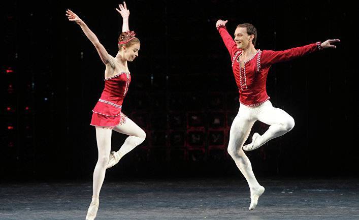 Forbes (США): у российского Большого театра «оптимистичные» планы по возвращению балета после коронавирусного карантина