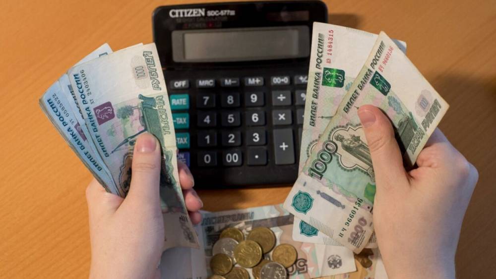 Российские банки предупредили об угрозе списания алиментов по долгам