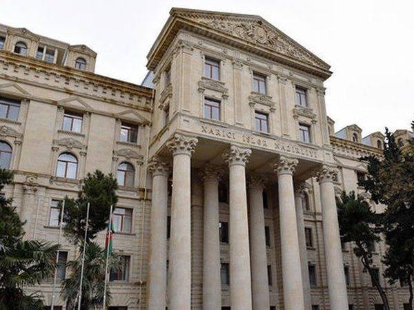 МИД Азербайджана: армянам придется освободить Лачинский район