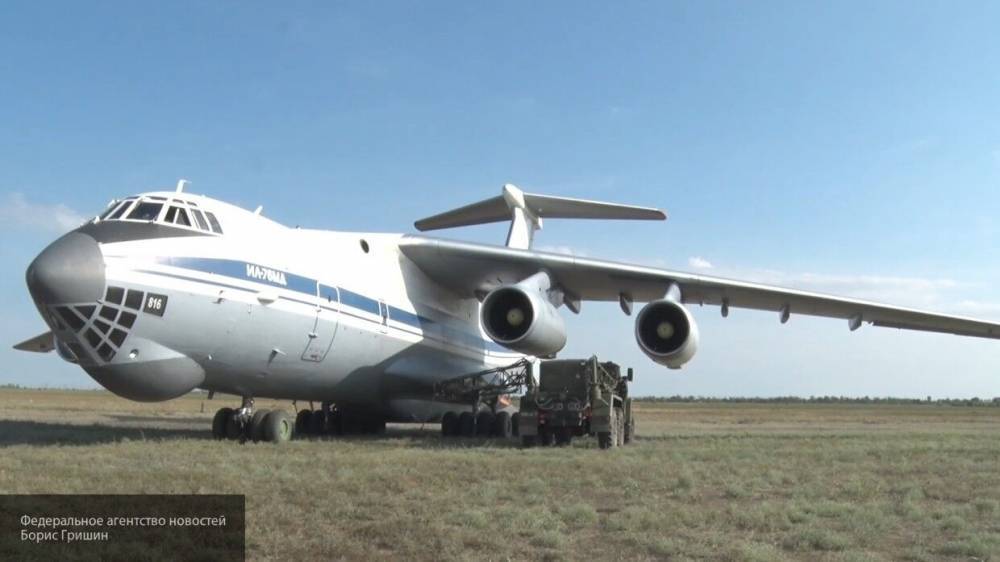 Последний самолет с российскими военными вылетел из Сербии