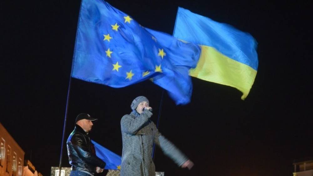 В Совфеде объяснили, почему ЕС не пересмотрит соглашение об ассоциации с Украиной
