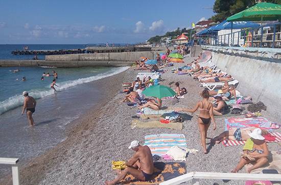 С 1 июня в Сочи могут открыться 65 санаторных пляжей