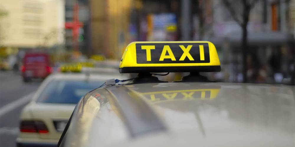 В Москве пассажир избил таксиста и угнал его машину