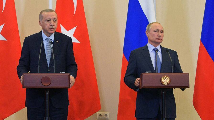 Путин и Эрдоган провели телефонный разговор по Сирии