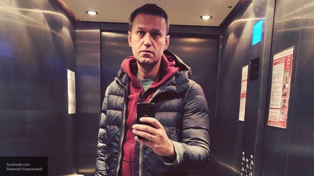 Манукян посоветовал Навальному помочиться в штаны ради донатов школьников из TikTok