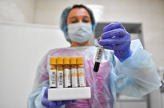 Эпидемия коронавируса закончится, когда в стране не будет ни одного больного человека, сообщила учёный