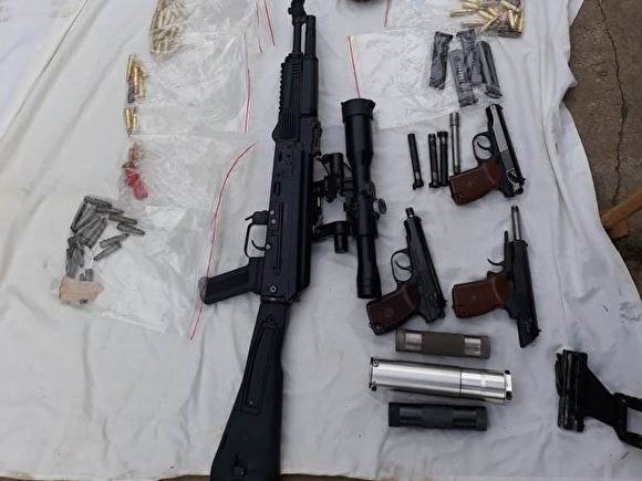 В Челябинске будут судить банду, которая в гараже собирала автоматы и винтовки