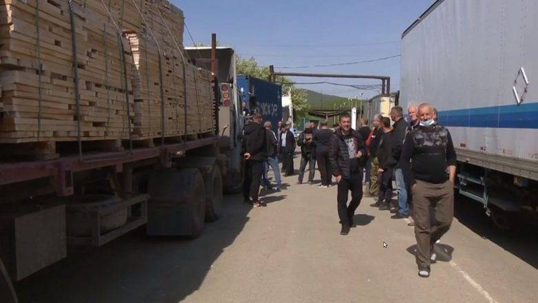 На границе с Китаем в Приморье полностью восстановлен трафик грузовиков