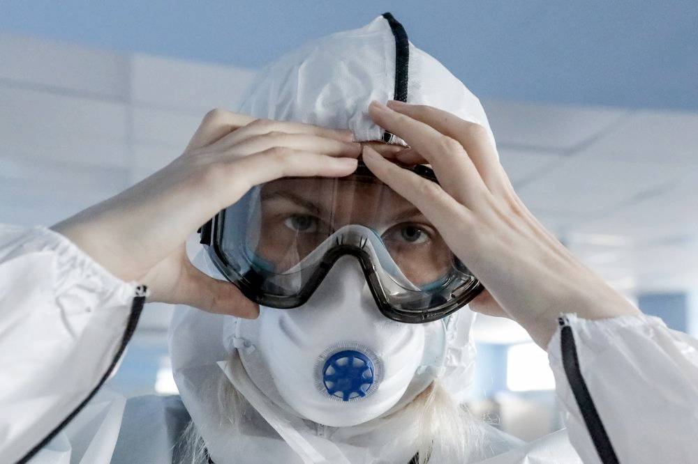 Июль или август? Эксперты назвали сроки окончания пандемии COVID-19 в России