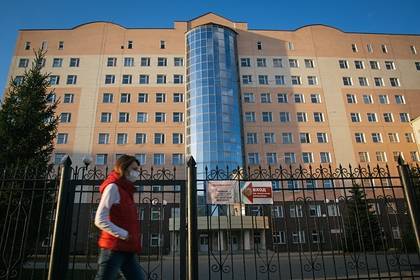 Российский главврач уволилась после вспышки коронавируса в больнице