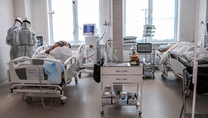 Правительство продлило больничные для россиян старше 65 лет
