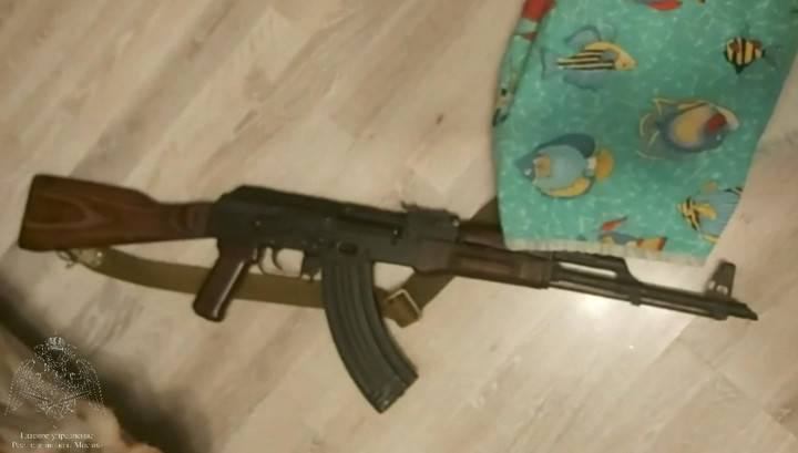 Полигон на дому: задержание стрелявшего на балконе москвича сняли на видео
