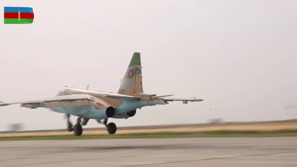 Азербайджанская боевая авиация экстренно поднята в воздух. ВИДЕО
