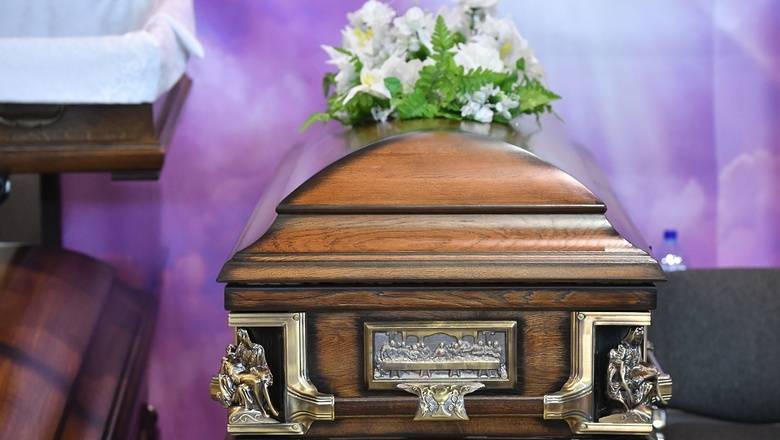 В Петербурге запретили прощание с покойными независимо от причины смерти