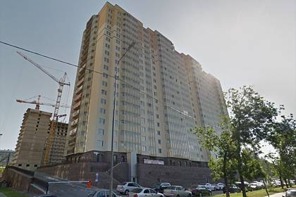 Российский полицейский погиб при падении с 24-этажного дома