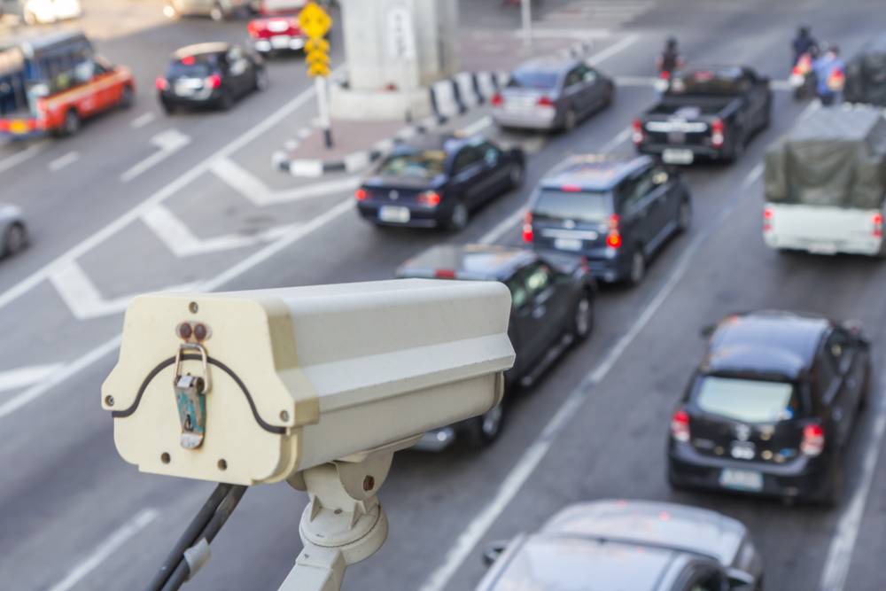 Правительство хочет передать «дочке» «Ростеха» контроль над дорожными камерами по всей стране