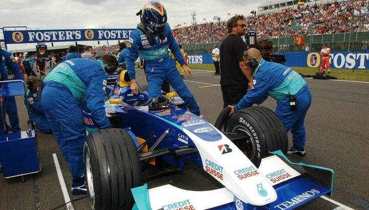 "Формула-1". Гран-при Великобритании поставлен под угрозу срыва из-за карантина