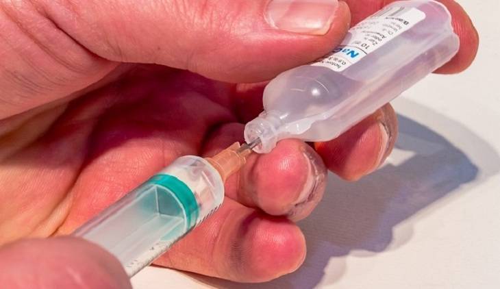 В США завершили первый этап испытаний вакцины от COVID-19