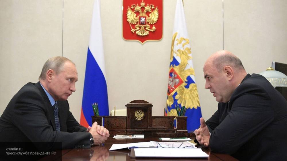 Путин поздравил Мишустина с выздоровлением от коронавируса