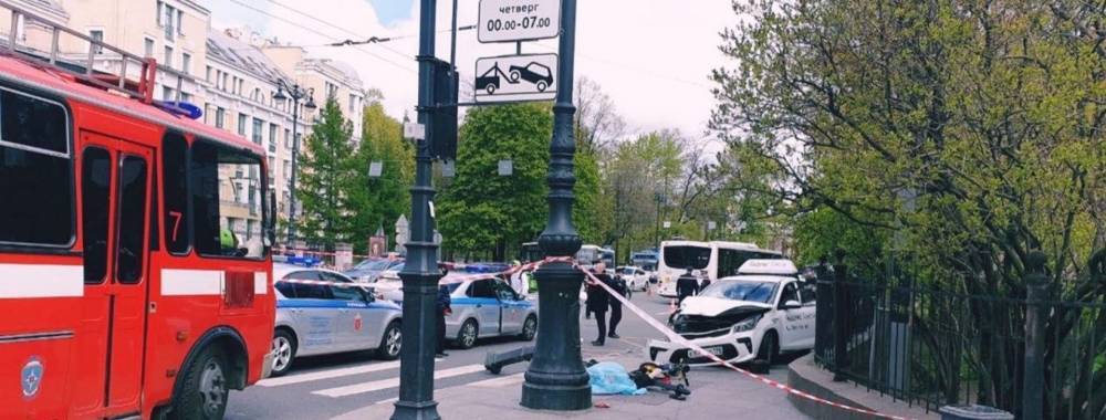 В Петербурге задержали участников смертельного ДТП на Суворовском проспекте