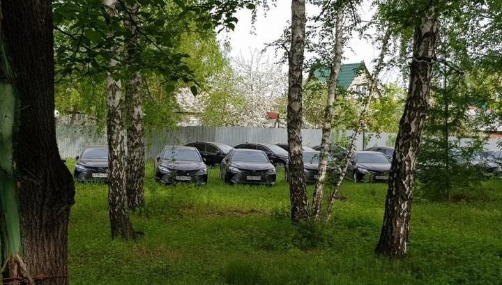 В лесу нашли десятки новых иномарок, купленных для правительства - vesti.ru - Челябинская обл. - Челябинск - Магнитогорск