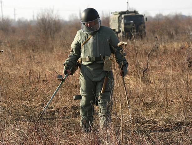 В Чечне продолжаются работы по разминированию территории