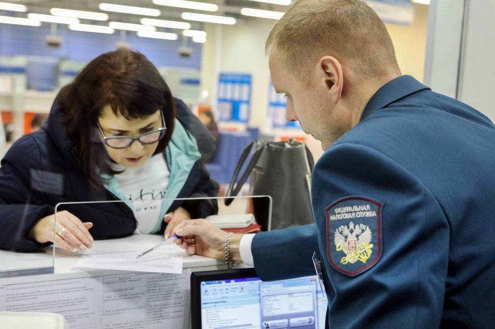 Самозанятым россиянам вернут налоги за прошлый год "автоматом"