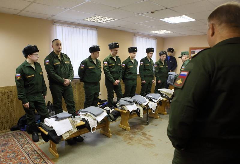 Без долгих проводов: российских призывников 20 мая отправят в армию