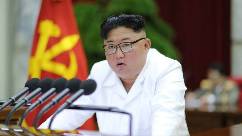 СМИ: Ким Чен Ын впервые за 20 дней появился на публике