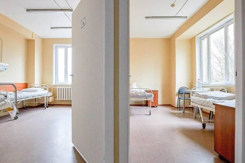 Более 170 человек с подозрением на COVID-19 поступили в Филатовскую больницу