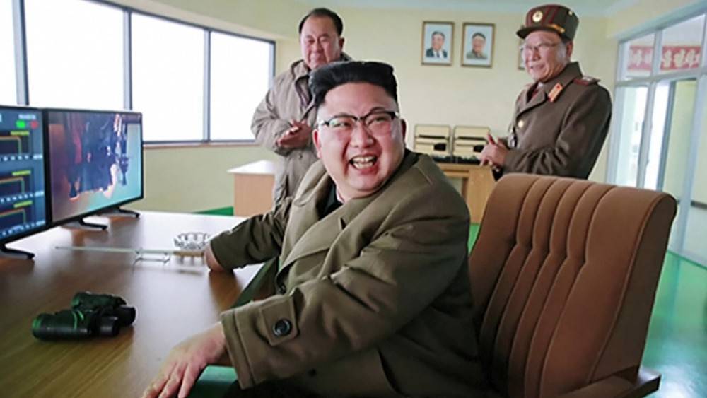"Похороненный" американцами Ким Чен Ын появился на публике