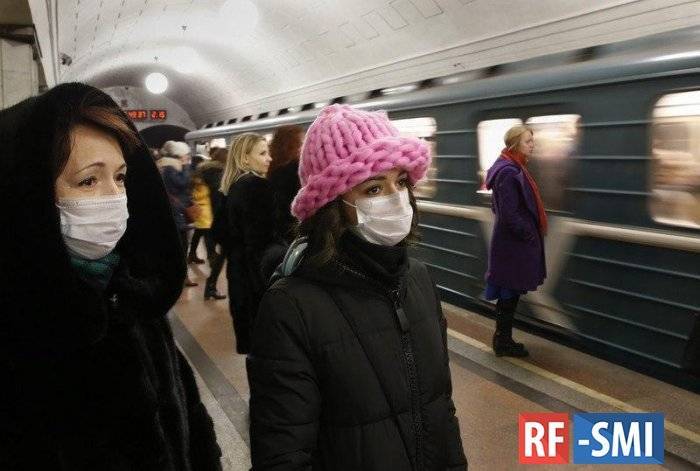 В московском метро начнут продавать медицинские маски