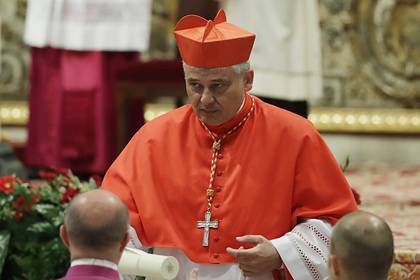 Кардинал направил деньги Ватикана на помощь проституткам-транссексуалам