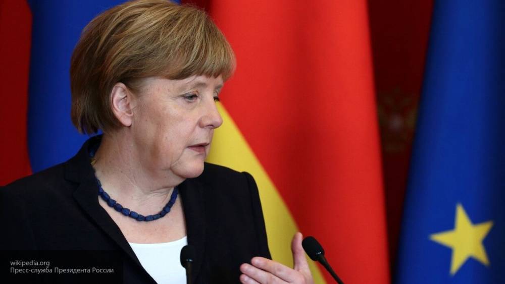 Меркель оценила стоимость вакцины от коронавируса в 8 млрд евро