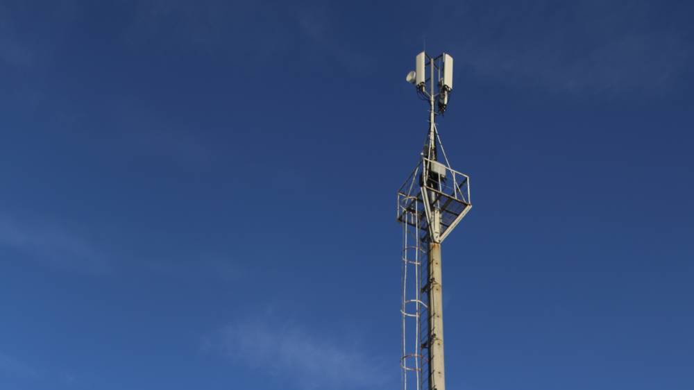 В Северной Осетии жители села, боящиеся «чипирования», сожгли антенну сотовой связи