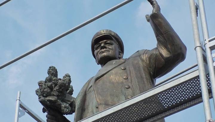 Министерство обороны Чехии не может передать России памятник маршалу Коневу