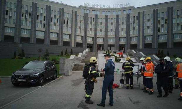 В результате пожара в петербургской больнице из-за аппарата ИВЛ погибли шесть, а не пять пациентов
