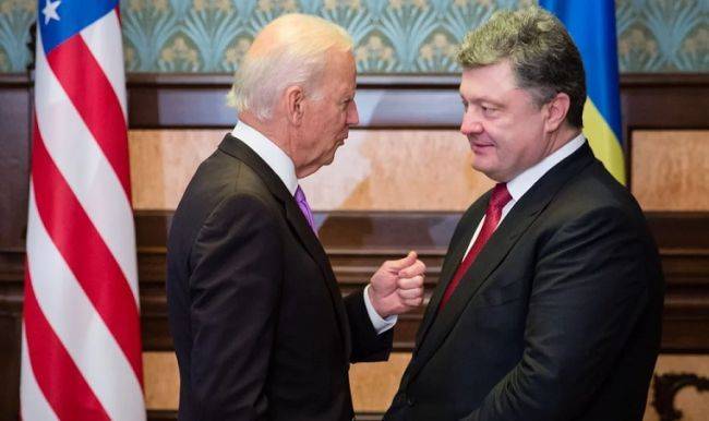 Генпрокуратура Украины завела дело о госизмене Порошенко