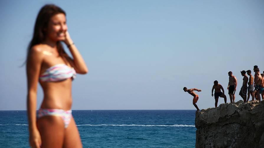 Курорты Кипра готовы возобновить прием туристов с 15 июня