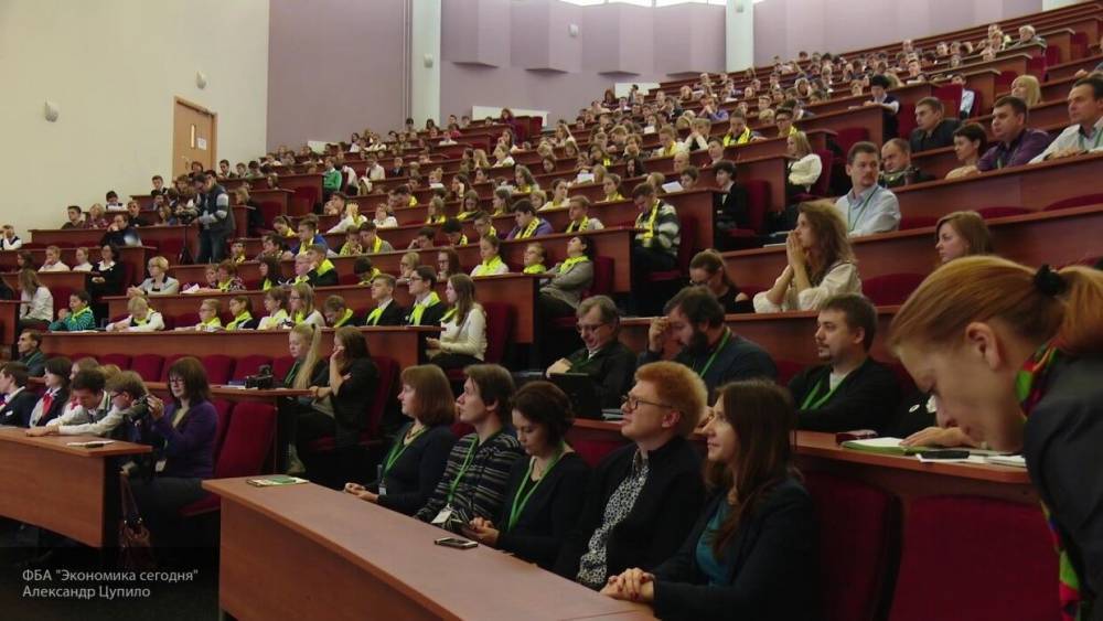 Ежемесячная оплата обучения будет введена в части российских вузов
