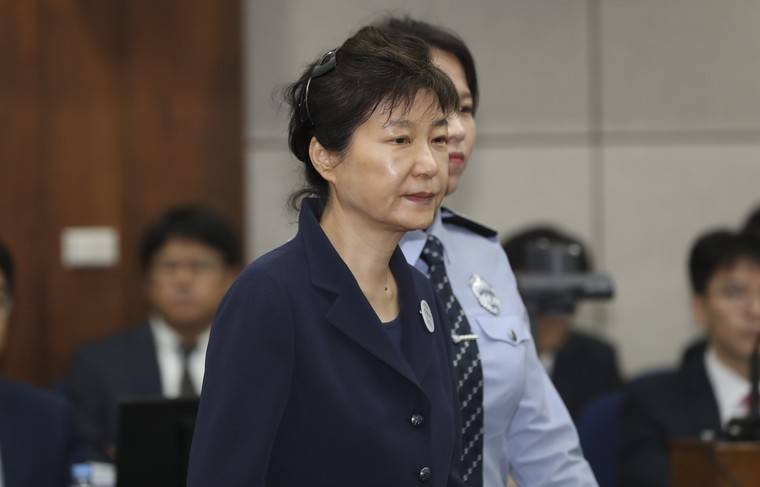 Пак Кынхе - Прокуроры потребовали 35 лет тюрьмы для экс-президента Южной Кореи - news.ru - Южная Корея - Сеул