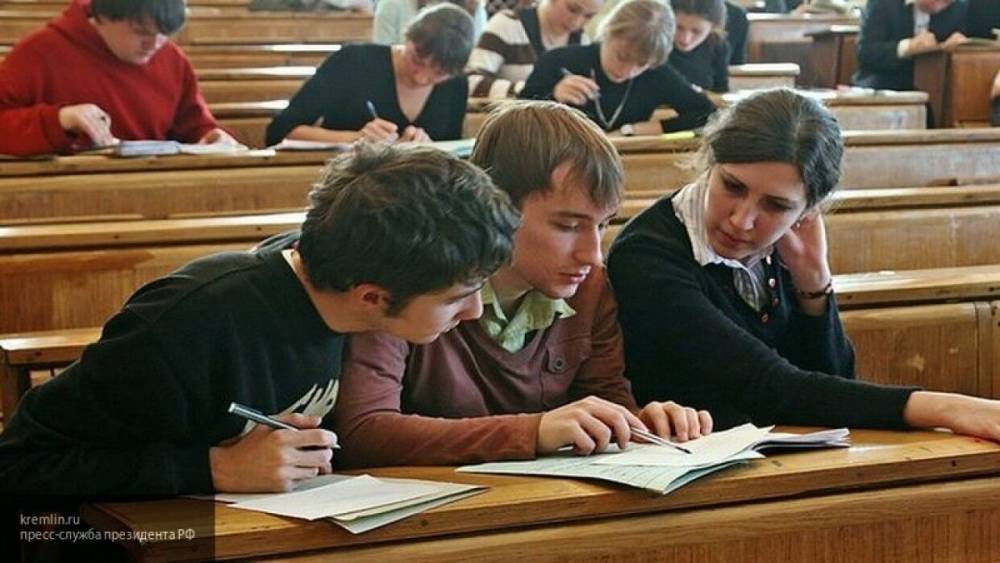 Вузы России изменят правила оплаты обучения на фоне пандемии