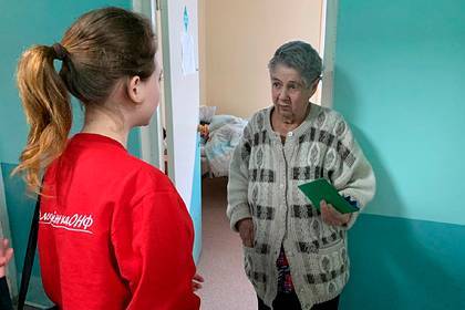 Волонтеры возьмут под опеку пожилых и одиноких россиян в период пандемии