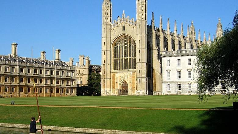 Кембриджский университет отложил проведение очных лекций до лета 2021 года