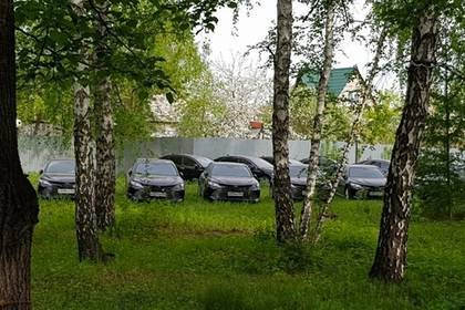 Найденным в российском лесу иномаркам нашли применение - lenta.ru - Челябинская обл.