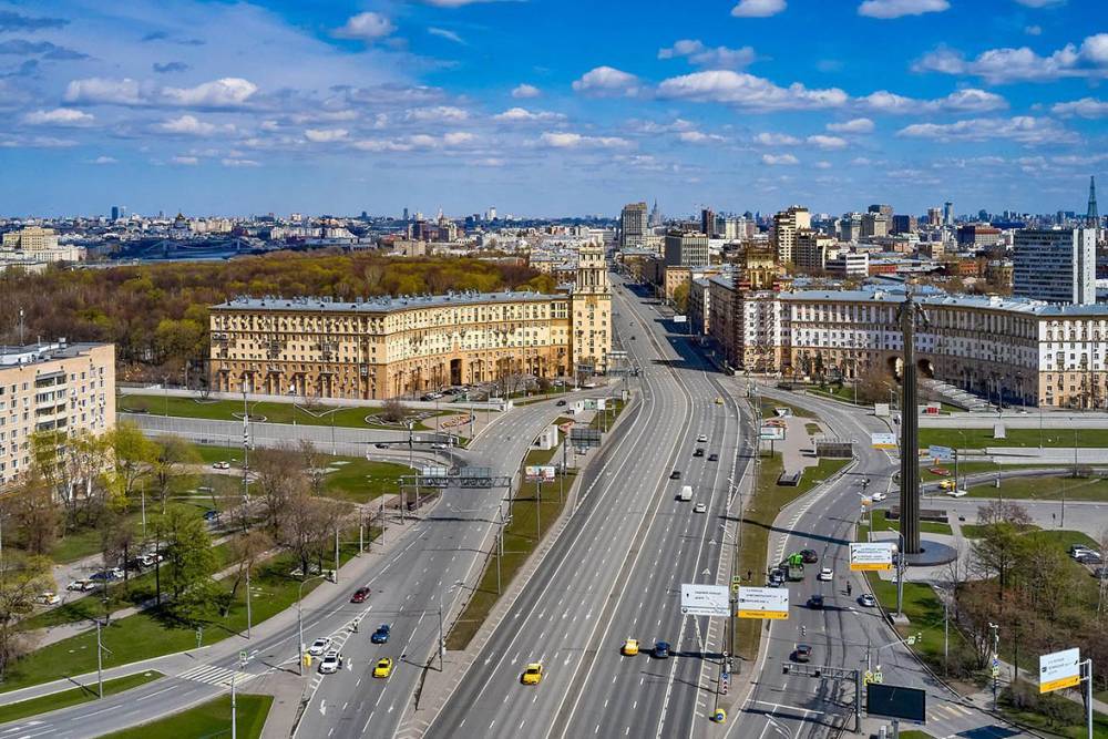 Дорожную сеть в районе Комсомольской площади реконструируют