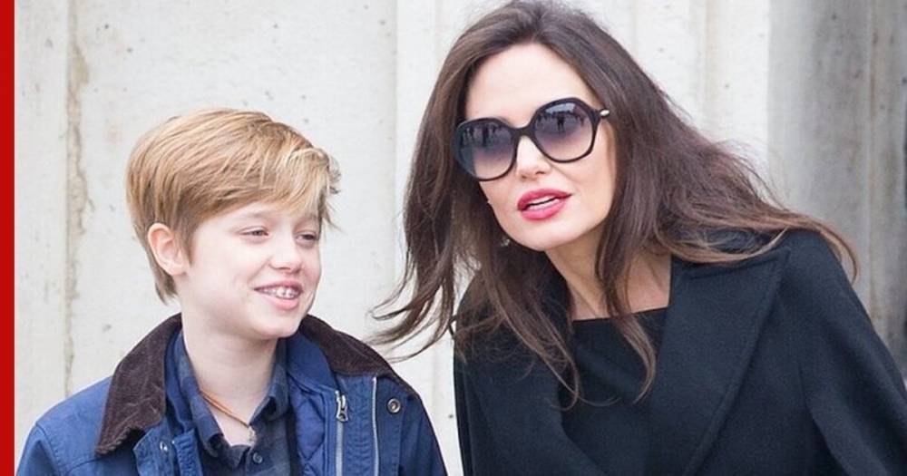Анджелина Джоли запретила Брэду Питту знакомить дочь с подругами