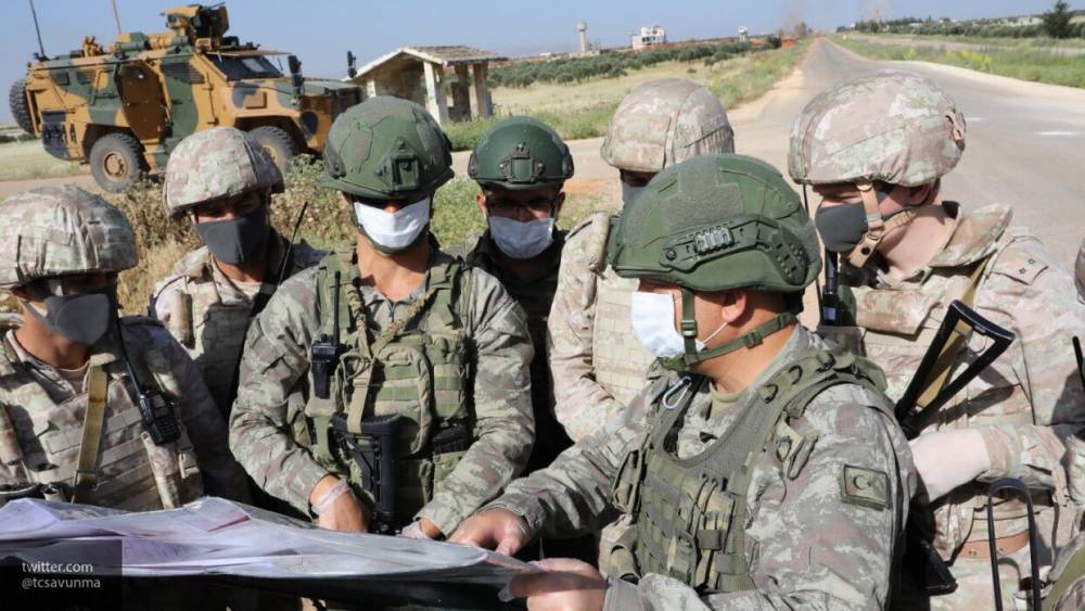 Военные РФ и Турции провели совместное патрулирование в Идлибе